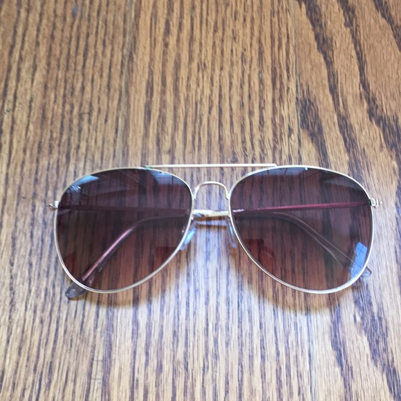 Accessories - ⭐️Aviator Sunglasses